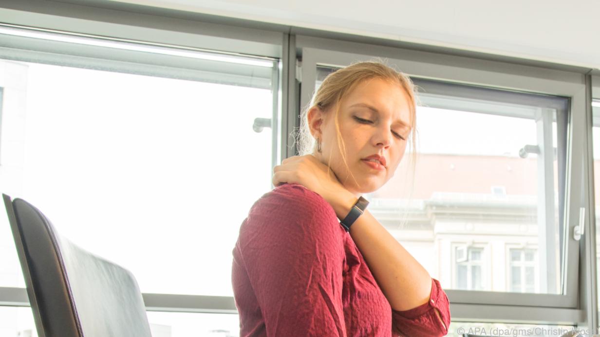 Wenn der Kopf beim Drehen knackt
