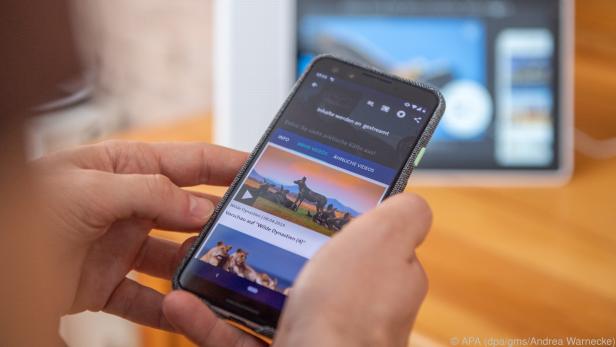 Das Smart Display kann auch als TV-Ersatz genutzt werden Das Smart Display kann auch als TV-Ersatz genutzt werden