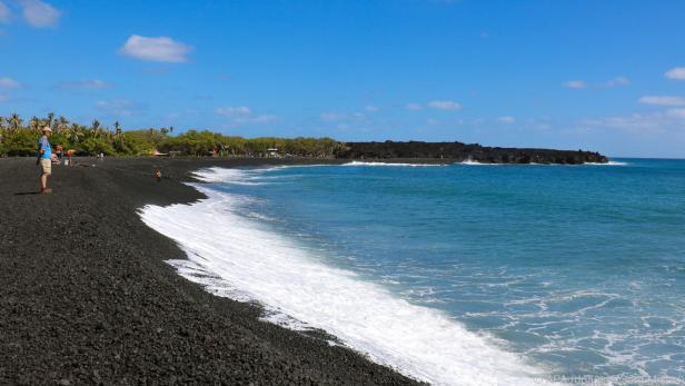 In Pohoiki hat der Kilauea auch einen sagenhaften Badestrand geschaffen