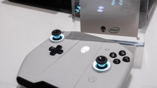 Das Concept UFO lässt sich mobil oder im Dock als Spielkonsole nutzen