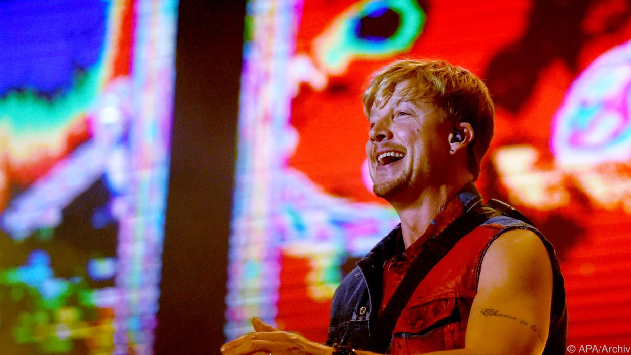The Voice Of Germany Samu Lapdance