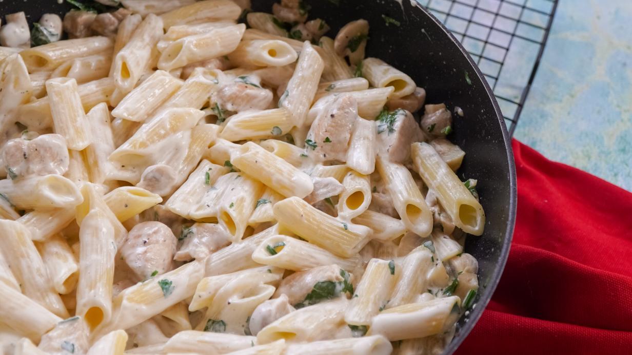 Was soll ich heute kochen: Leckere One-Pot-Pasta mit Hühnchen