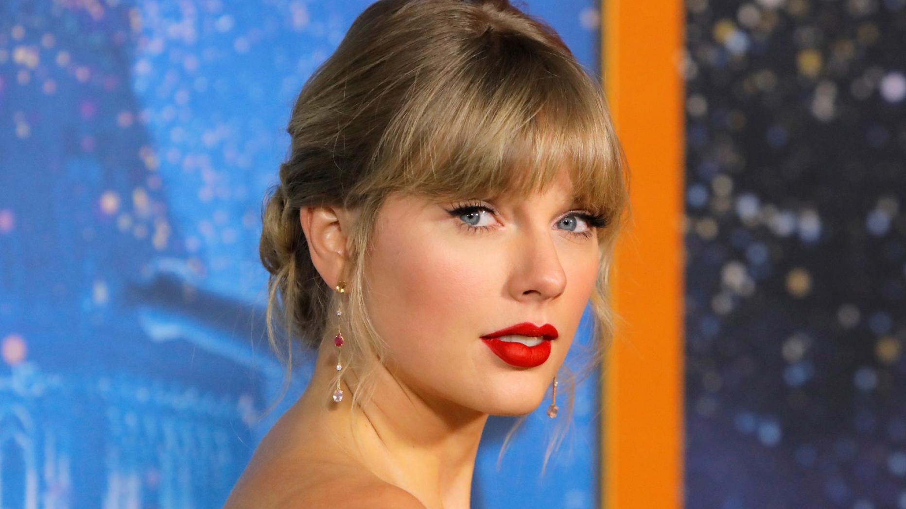Fans sind berzeugt dass taylor swift verheiratet ist