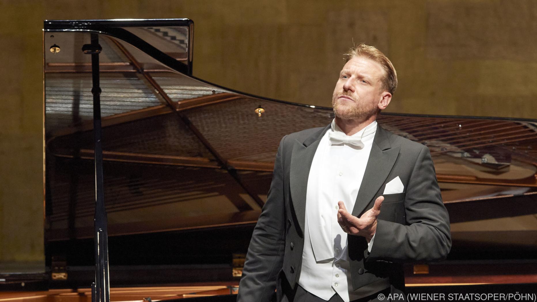 Günther Groissböck in Staatsoper mit kritischem Unterton