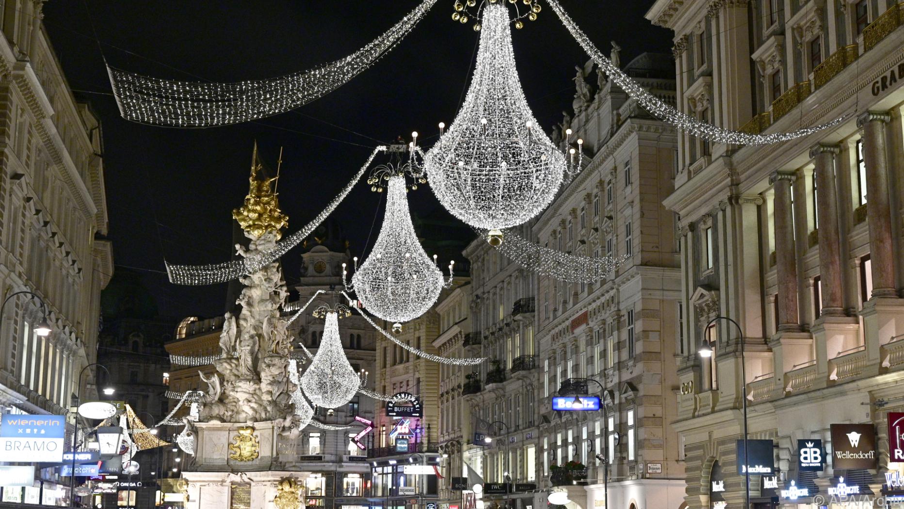 Weihnachtsbeleuchtung in Wien eingeschaltet