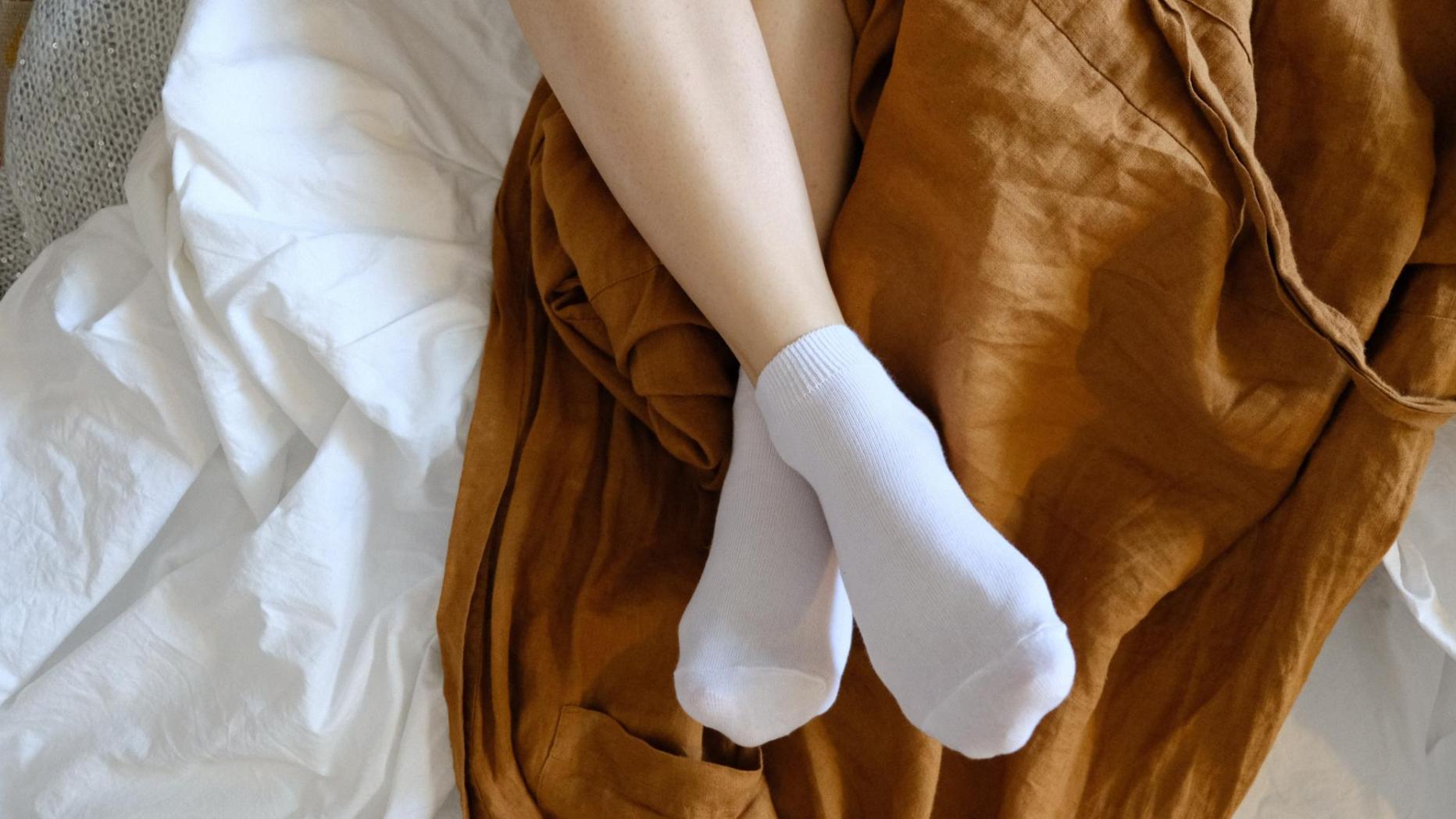 Getragene Socken verkaufen wie viel Geld verdient man damit? Getragene Socken verkaufen wie viel Geld verdient man damit?