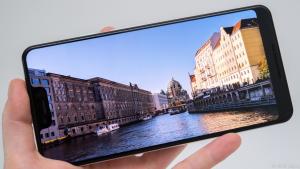 Die Kamera fängt das Licht- und Schattenspiel besonders gut ein