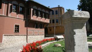 Die bekannteste Trutzvilla der Händlerfamilien ist das Balabanov Haus