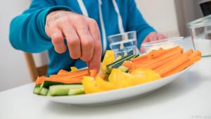 Gesunde Ernährung mit viel Gemüse schützt die Gefäße