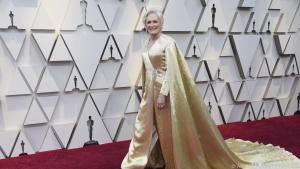 Top oder Flop oder beides? Glenn Close erschien in einem pompösen Outfit