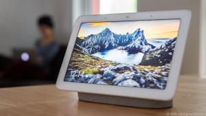 Die Helligkeit des Displays wird automatisch an die Lichtverhältnisse angepasst