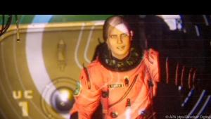 Gemeinsam mit Astronautin Emma Fisher sucht die KI nach Antworten