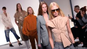 Die Kollektion von Givenchy war aus upgecycelten Stoffen geschneidert