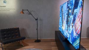 Samsung schrumpfte den Fernseher-Rand auf ein Prozent der TV-Front