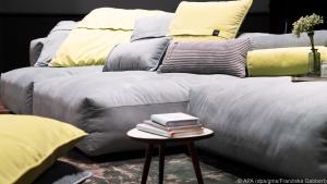 Bei Vetsak war ein Karton der Ausgangpunkt für den Entwurf der Couch