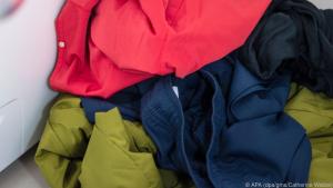 Manchmal müffelt Sportkleidung noch nach dem Waschgang