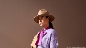 Hut und Tasche gehören im Herbst/Winter zu den gefragten Accessoires