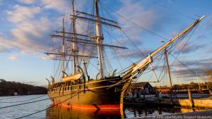 Die "Charles W. Morgan" ist eine der Attraktionen im Mystic Seaport Museum