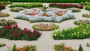 Castle Ward: Parterre im Senkgarten nach dem Original von 1860