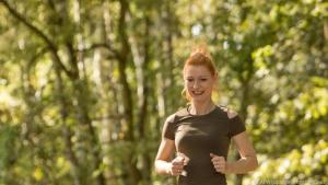 Für einfache Waldläufe genügen normale Laufschuhe