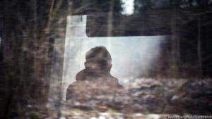 Grübeln ist ein typischen Stresssymptom bei schweren Belastungen