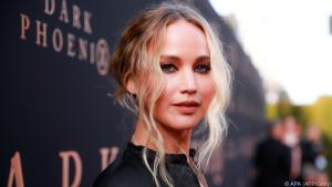 Jennifer Lawrence Freut Sich Uber Liebesgeruchte Um J Lo Und Ben Affleck