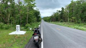 Auf den ordentlichen Straßen kommt man mit dem Motorroller gut voran