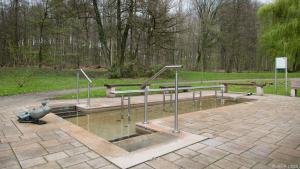 Wassertreten ist die vielleicht bekannteste Kneipp-Anwendung
