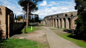 Pompeji in Corona-Zeiten: Die vereinzelten Besucher verlieren sich in den Ruinen