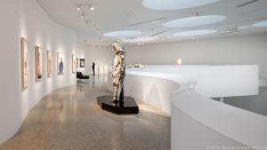 Hochmodern: Einblick in die Ausstellungräume des QAUMAJUQ