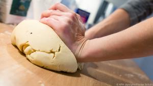 Grundlage von Quiches und Tartes ist ein guter Mürbteig