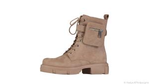 Die angesagten Utility-Boot gibt es mit Extras, die für Schuhe ungewöhnlich sind