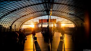 Am Abend los, am Morgen in Paris aufwachen