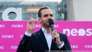Felix Eypeltauer bleibt NEOS-Landeschef in OÖ