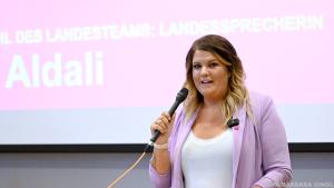 Aldali heißt die neue NEOS-Landessprecherin in Salzburg