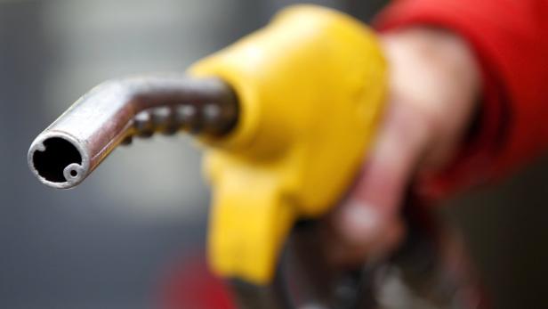 AmerikanerInnen horten Benzin: Extreme Engpässe in Washington