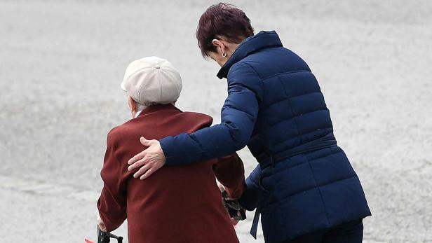 Ein Viertel der Frauen hat Angst von Altersarmut betroffen zu sein