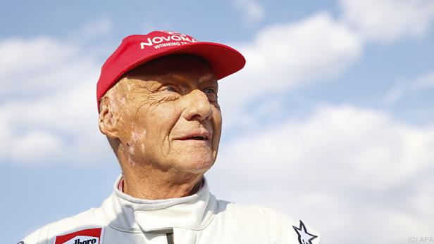 Niki Lauda musste sich nach schwerer Erkrankung einer OP unterziehen