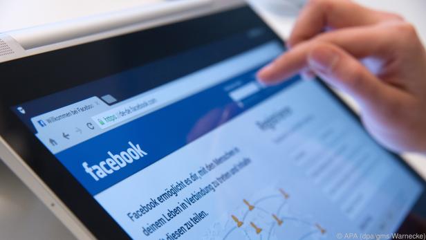 Facebook und Co. immer direkt über die Website öffnen