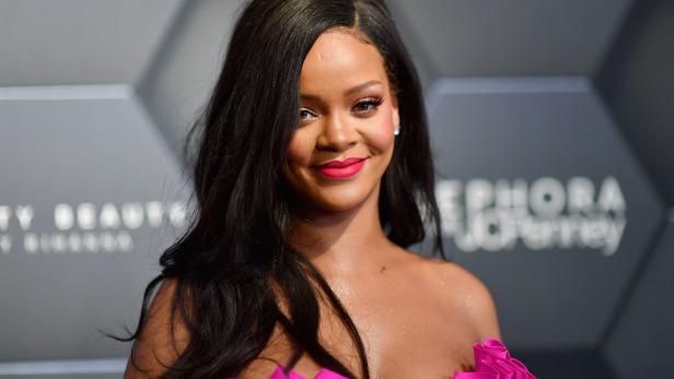 Mit diesem Video setzt Rihanna den Schwangerschaftsgerüchten ein Ende