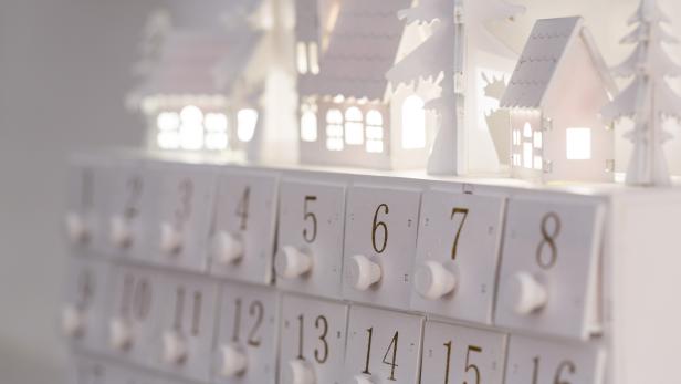 Keine Lust auf einen nullachtfünfzehn Adventskalender? Wir haben die ausgefallensten Ideen für dich zusammengestellt.