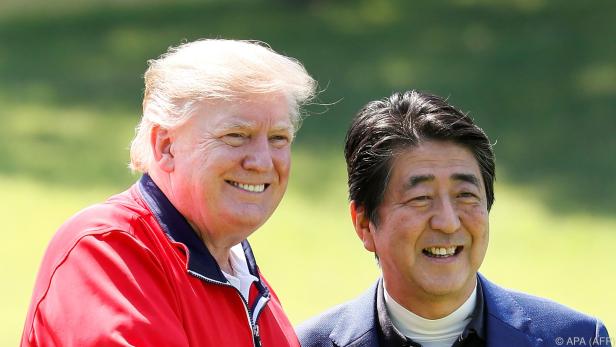 Trump und Abe spielten Golf