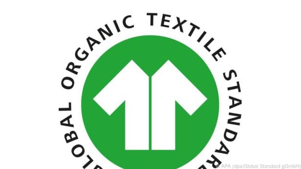 Das "Global Organic Textile"-Siegel (GOTS) hat strenge Kriterien gemäß der ILO