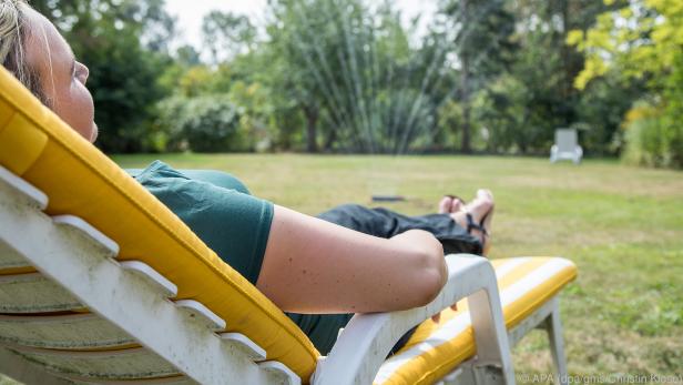 Die UV-Strahlung der Sonne kann Kunststoff mit der Zeit spröde werden lassen