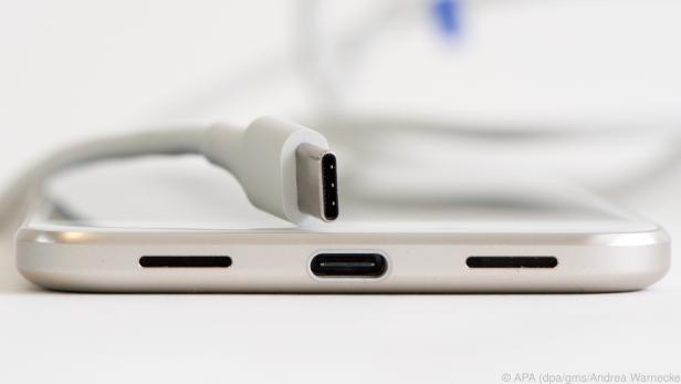 USB-C-Stecker passt immer, egal wie herum man ihn dreht