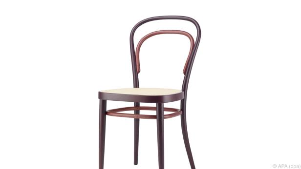 Der Kaffeehausessel 214 von Thonet ist ein Möbelklassiker