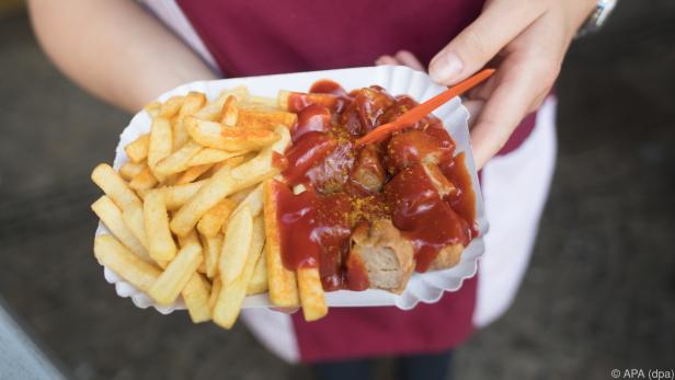 Angeblich ist die Currywurst eine Berliner Erfindung