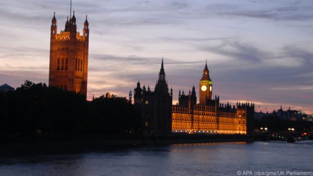 Das britische Parlament ist eines der Wahrzeichen der Hauptstadt London