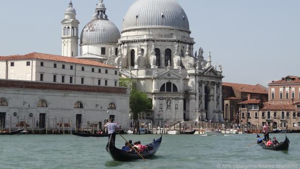 Tagestouristen in Venedig sollen mindestens drei Euro Eintrittsgeld zahlen