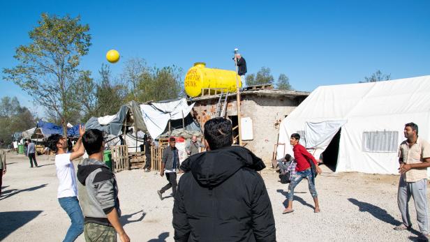 Vučjak: Das Flüchtlingslager auf der Balkanroute, das niemanden interessiert